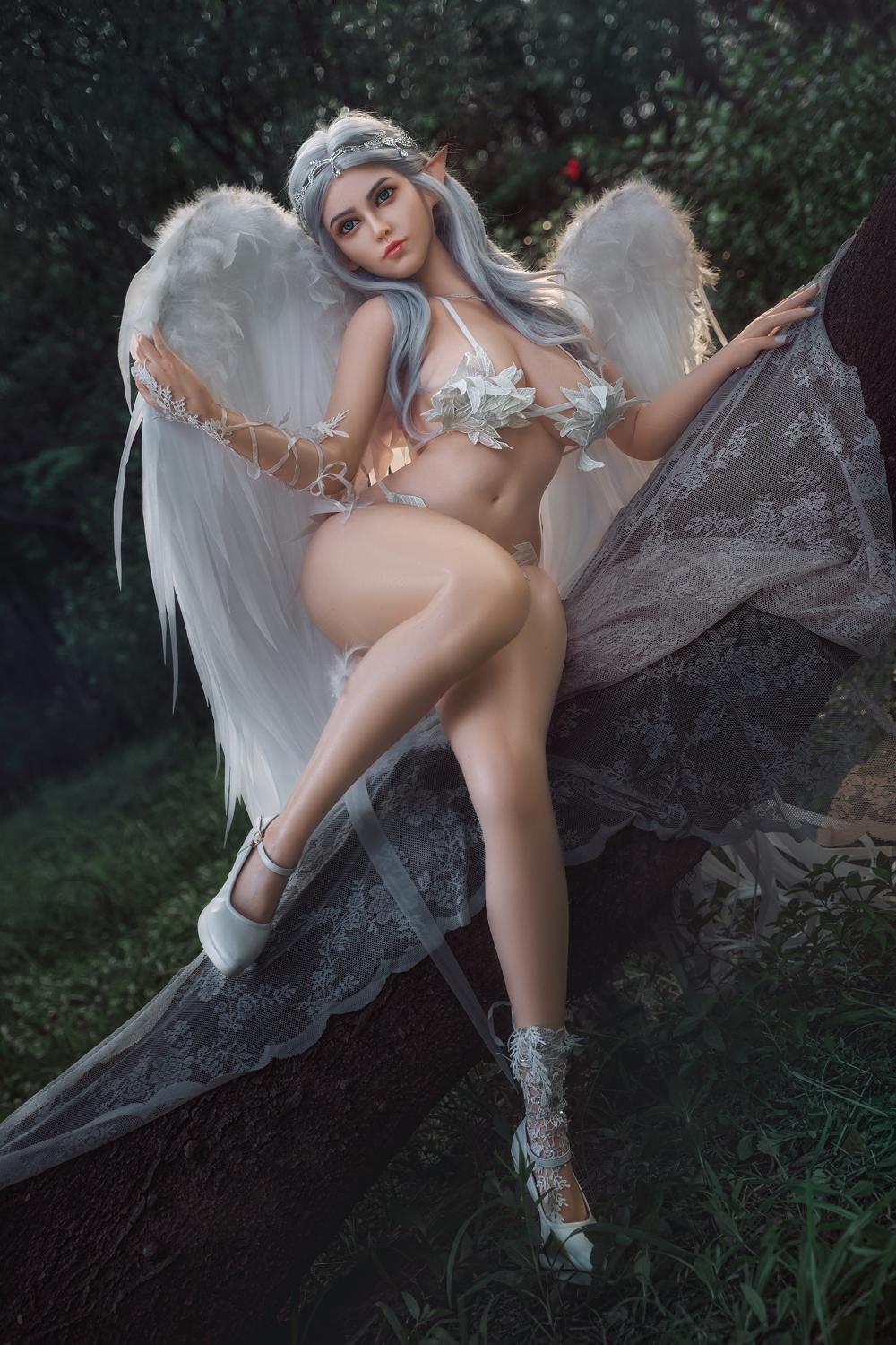 Emma - 148-164cm Premium Lifelike Sex Doll with Soft Silicone Head - SY Doll