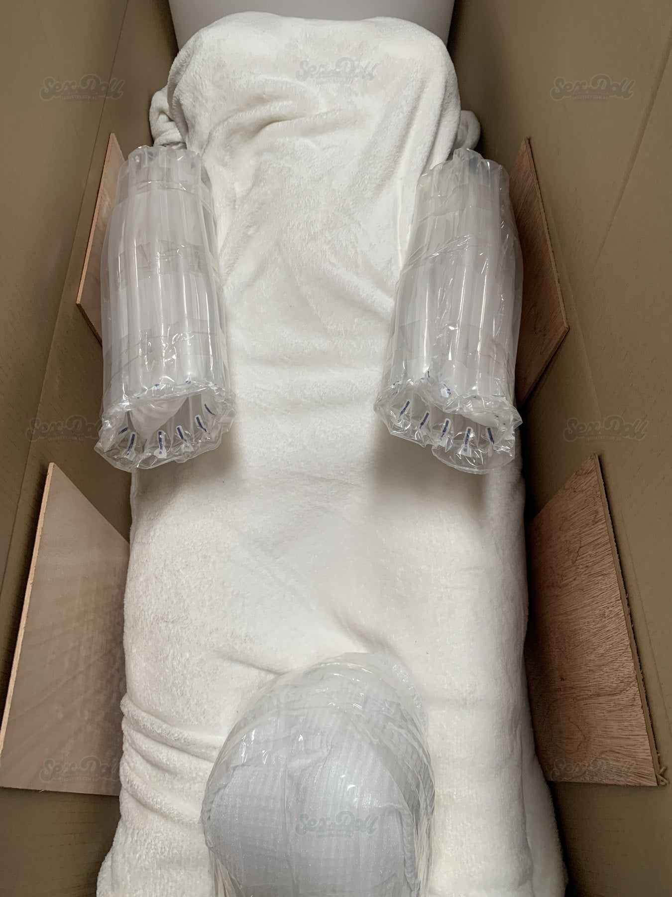 Air-column cushioning and side protection